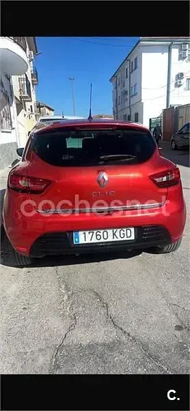 Usado Renault Clio IV LIMITED 75 CV (55 kW) 2017 Rojo Berlina