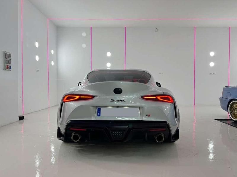Używany Toyota Supra 340 KM (250 kW) 2023 Szary Coupe