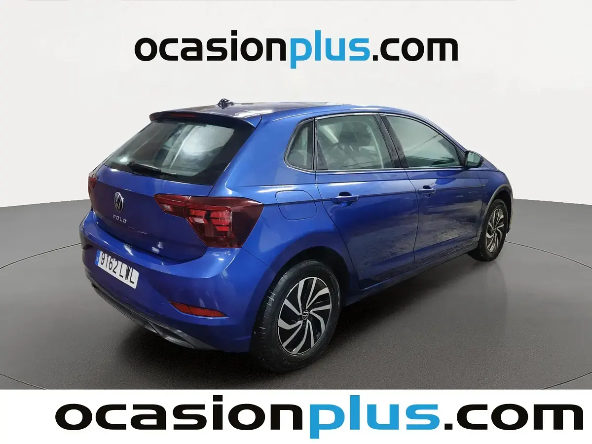 Usado VW Polo Life 95 CV (69 kW) 2022 Azul Utilitario
