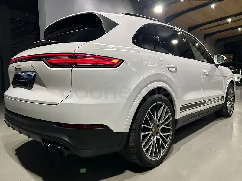 Usado Porsche Cayenne Platinum Edition 462 CV (339 kW) 2022 Blanco SUV