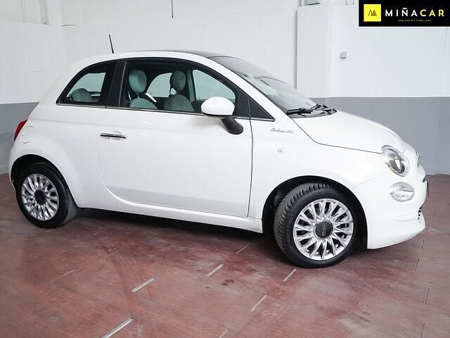 Usado Fiat 500 Dolcevita 70 CV (51 kW) 2022 Blanco Utilitario