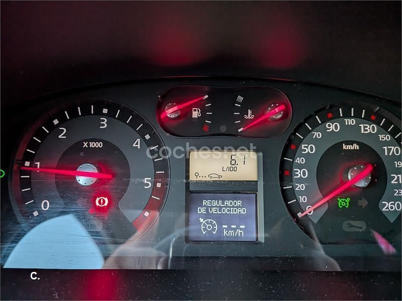 Usado Renault Laguna III Authentique 110 CV (80 kW) 2007 Negro Berlina