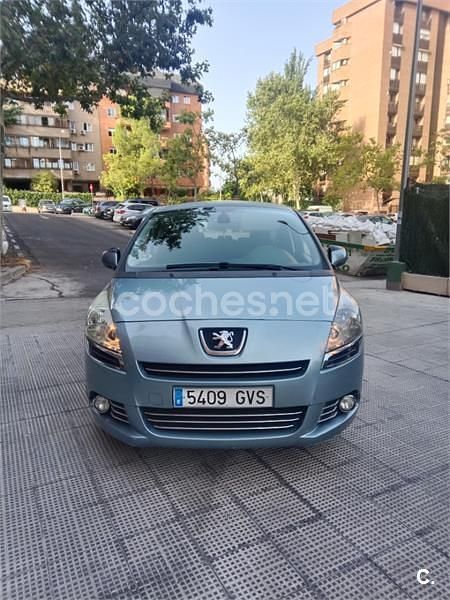 Azul Usado 2010 Peugeot 5008 Premium Monovolumen | 3500 € (Super precio) - Imagen 1/4