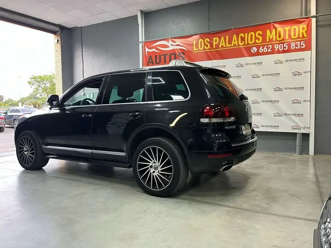 Usado VW Touareg Individual 239 CV (175 kW) 2009 Negro SUV