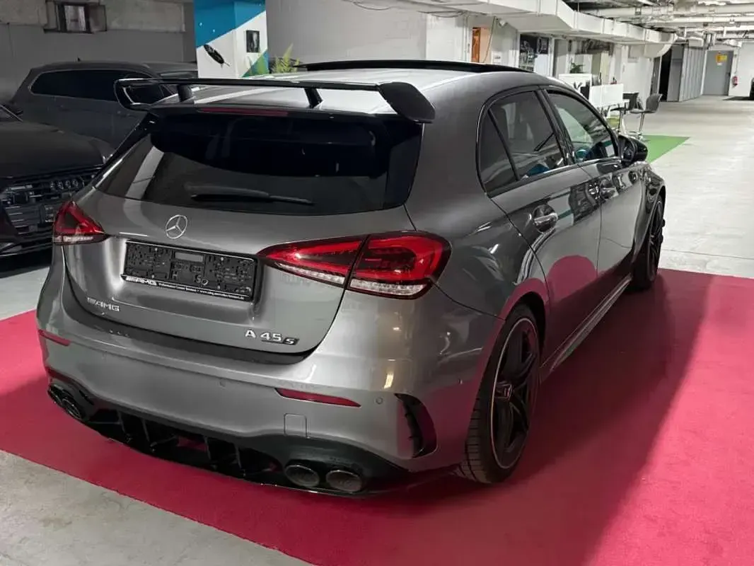 Usado Mercedes A45 AMG AMG 421 CV (309 kW) 2021 Gris Utilitario