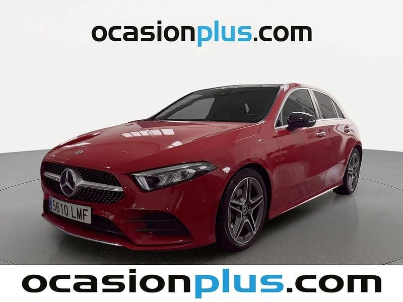 Rojo Usado 2021 Mercedes A180 AMG Utilitario | 23.864 € (Precio justo) - Imagen 1/4