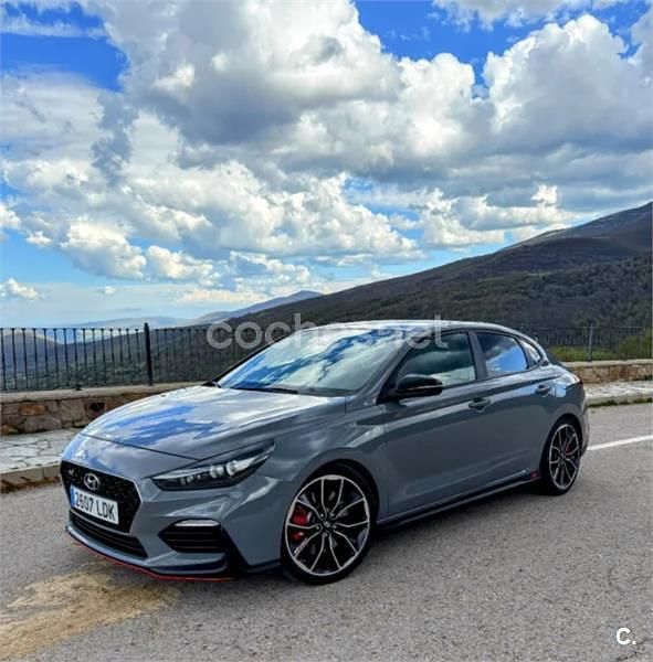 Usado Hyundai i30 N Performance 275 CV (202 kW) 2019 Gris / plata Berlina