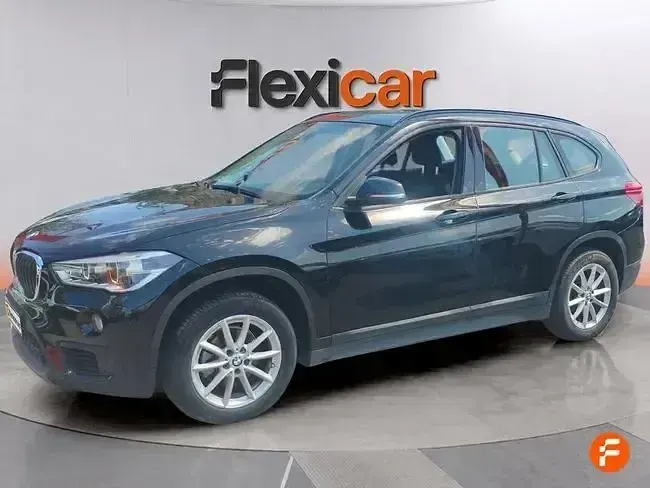 Usado BMW X1 116 CV (85 kW) 2019 Negro SUV