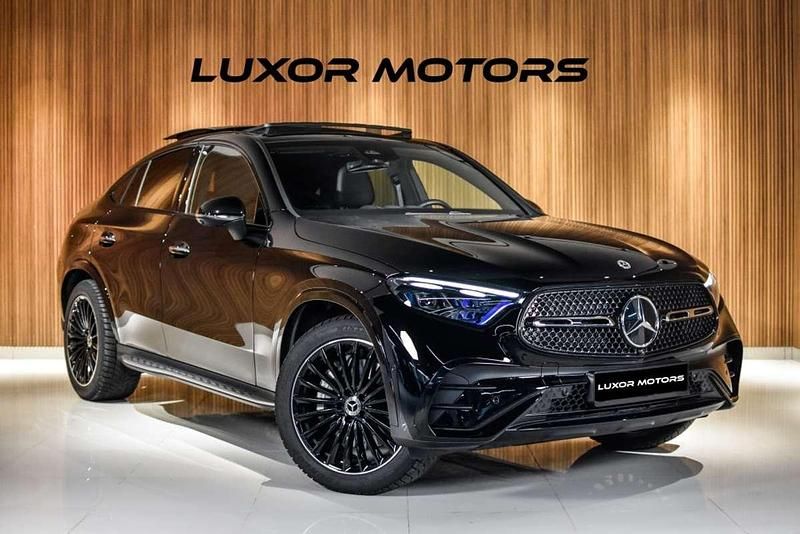 Usado Mercedes GLC300 269 CV (197 kW) 2025 Negro Coupe