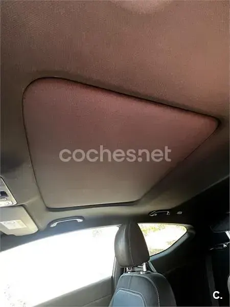 Usado Kia ProCeed GT-Line 136 CV (100 kW) 2017 Gris / plata Utilitario