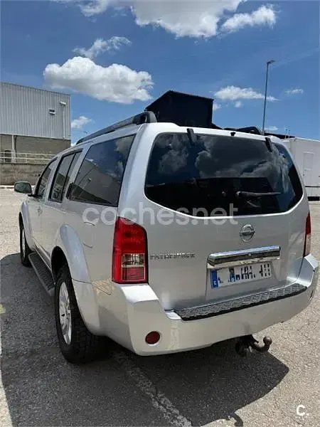Usado Nissan Pathfinder 174 CV (127 kW) 2007 Gris / plata SUV