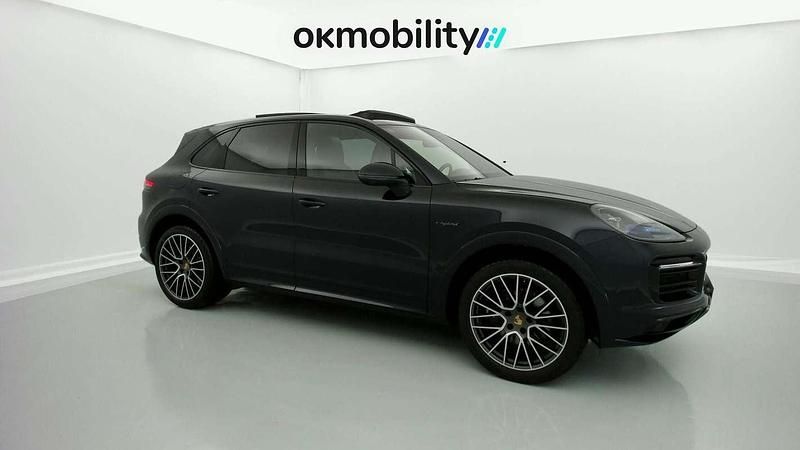 Usado Porsche Cayenne Platinum Edition 462 CV (339 kW) 2023 Azul SUV