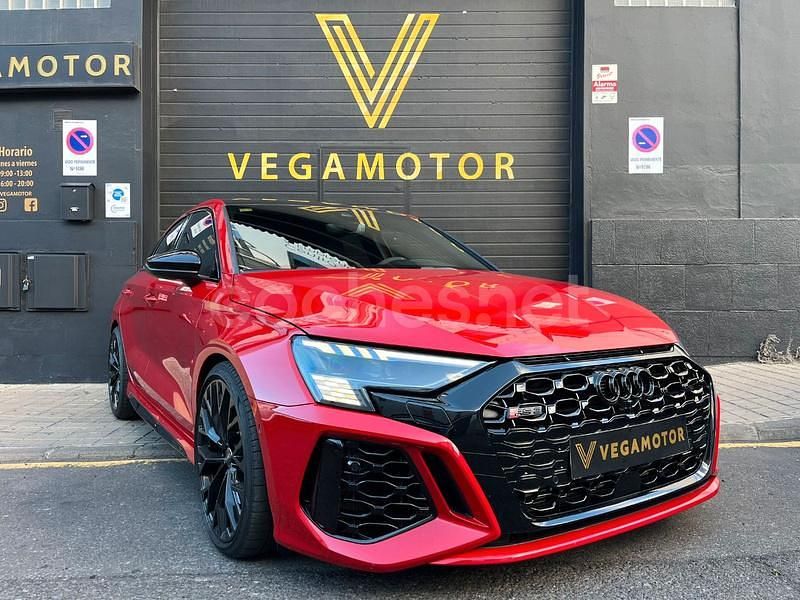 Rojo Usado 2022 Audi RS3 Utilitario | 63.990 € (Caro) - Imagen 1/4
