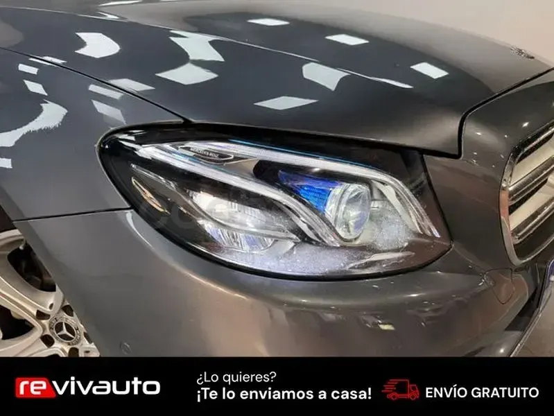 Usado Mercedes E200 150 CV (110 kW) 2017 Gris / plata Berlina