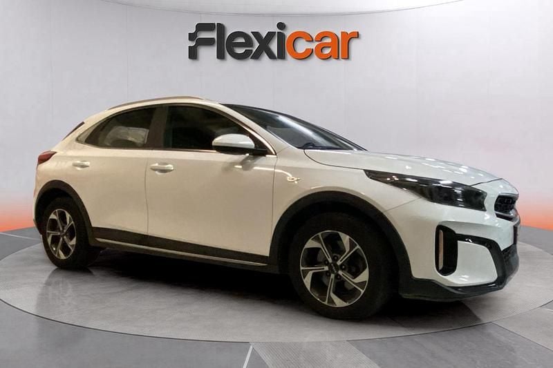 Blanco Usado 2023 Kia XCeed SUV | 15.490 € (Precio justo) - Imagen 1/4