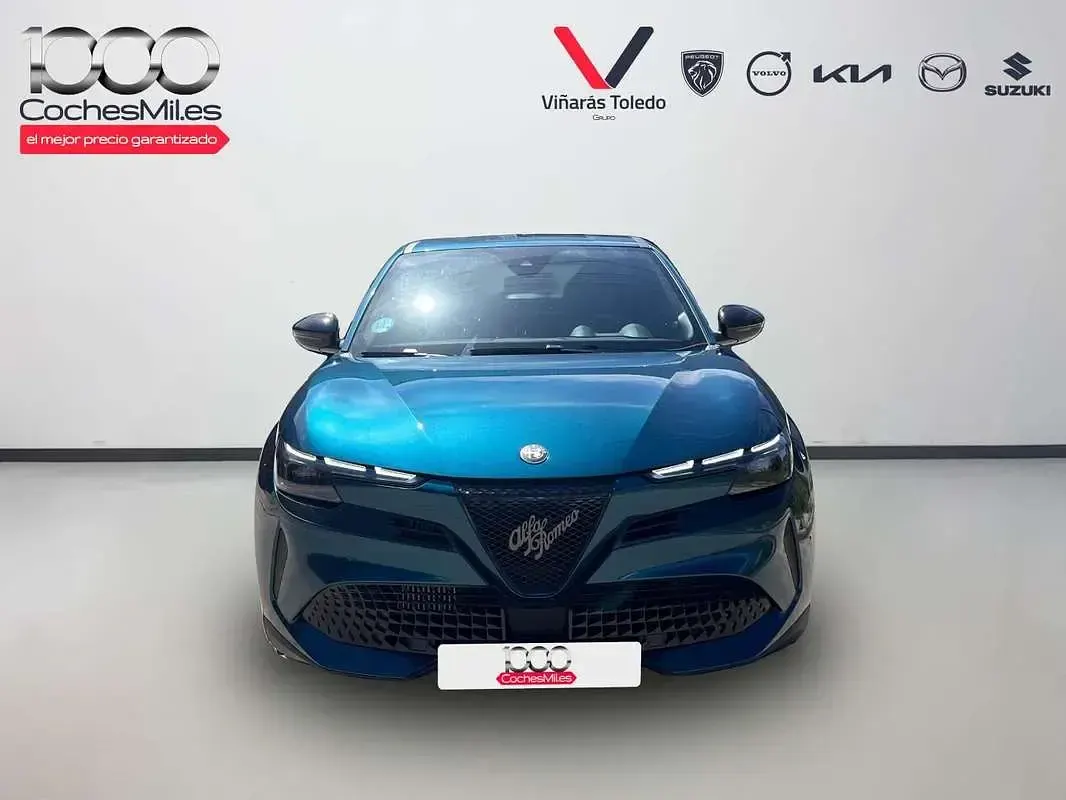 Usado Alfa Romeo Junior 136 CV (100 kW) 2025 Azul SUV