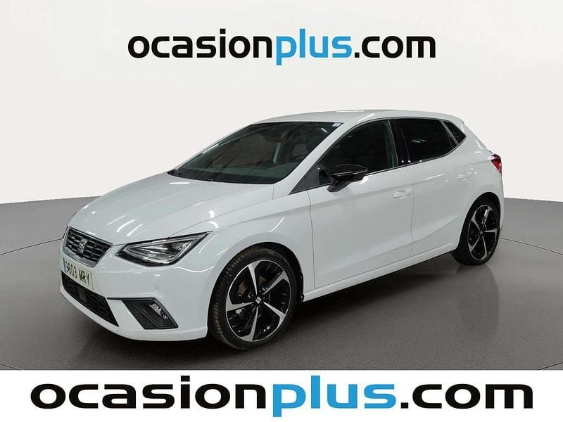 Usado Seat Ibiza FR 150 CV (110 kW) 2024 Blanco Utilitario