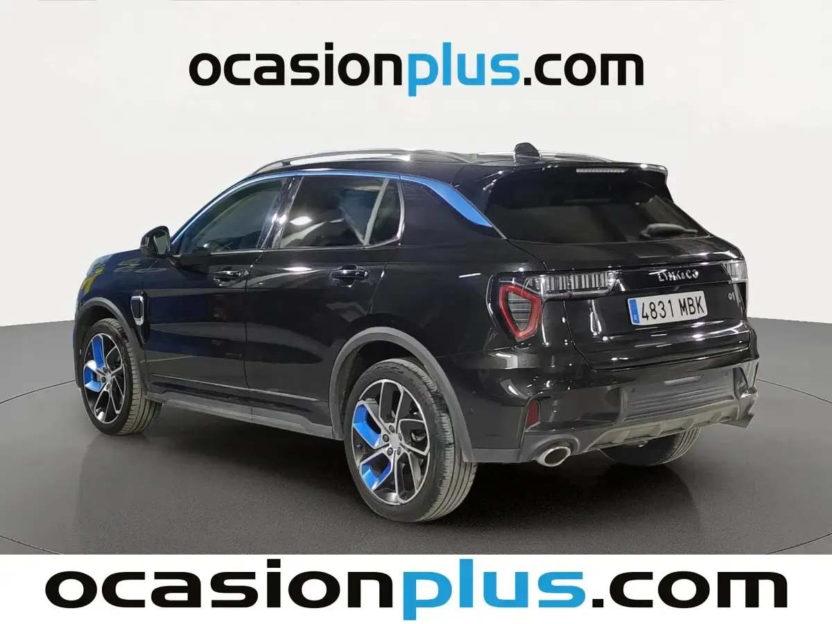 Usado Lynk & Co 01 261 CV (191 kW) 2022 Negro SUV