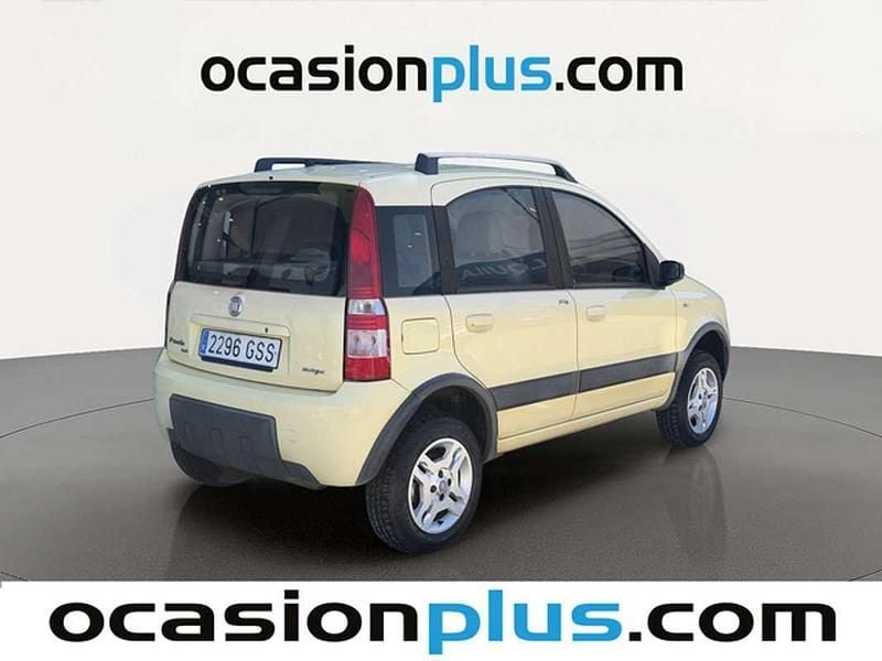 Usado Fiat Panda 4x4 Climbing 70 CV (51 kW) 2010 Amarillo Utilitario