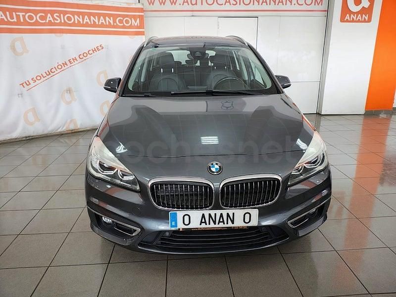 Usado BMW 218 150 CV (110 kW) 2018 Gris / plata Familiar