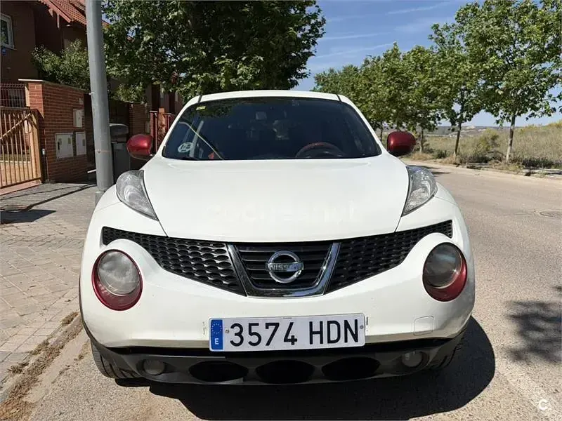 Usado Nissan Juke Visia 110 CV (80 kW) 2011 Blanco SUV