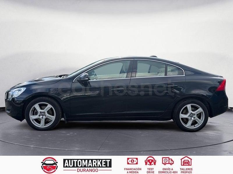 Usado Volvo S60 R-Design 180 CV (132 kW) 2011 Negro Berlina
