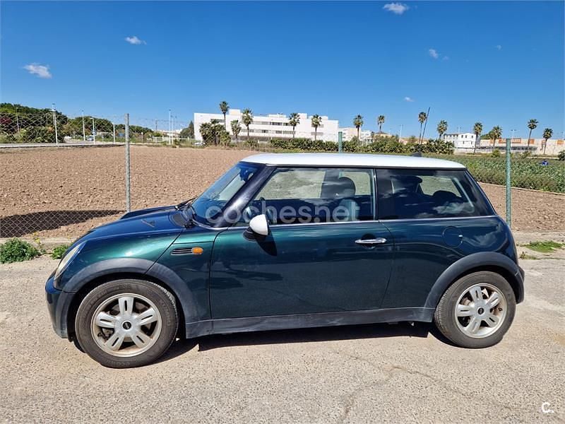 Usado Mini ONE 90 CV (66 kW) 2005 Verde Utilitario