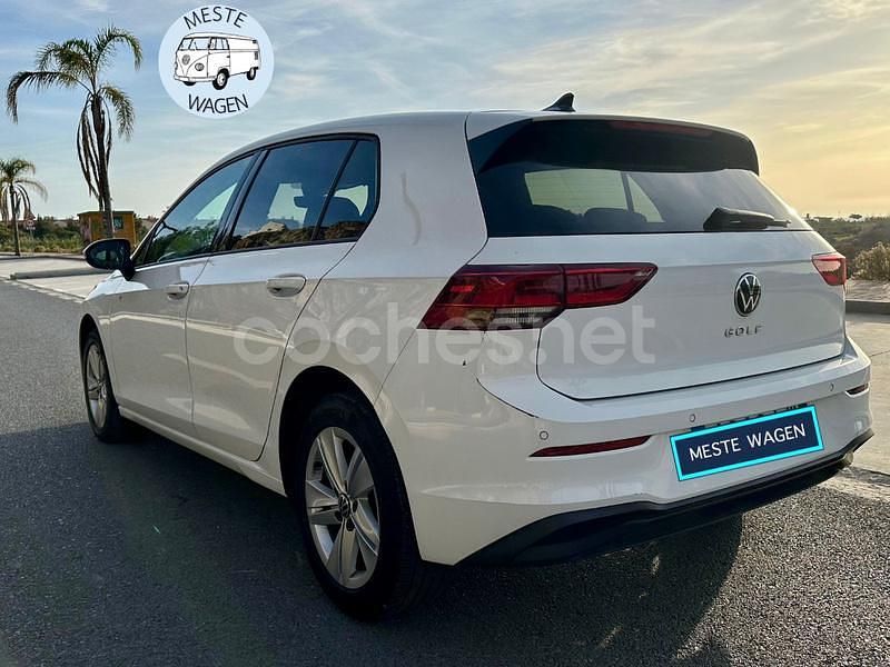 Usado VW Golf VIII 115 CV (84 kW) 2022 Blanco Berlina