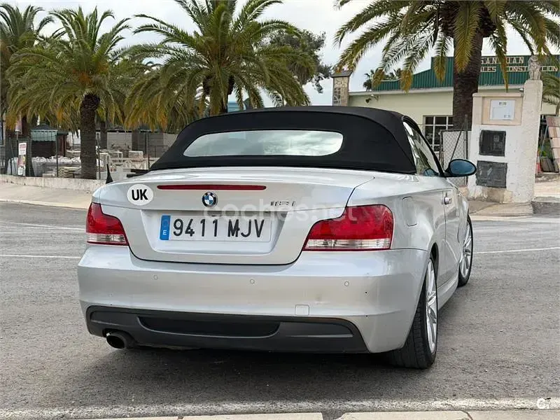 Usado BMW 118 Cabriolet 143 CV (105 kW) 2008 Gris / plata Descapotable