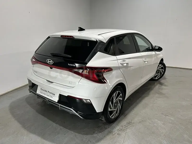 Nuevo Hyundai i20 100 CV (73 kW) 2025 Blanco Utilitario