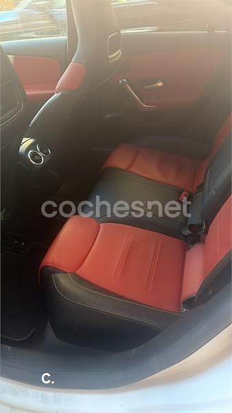 Usado Mercedes CLA200 136 CV (100 kW) 2019 Blanco Berlina