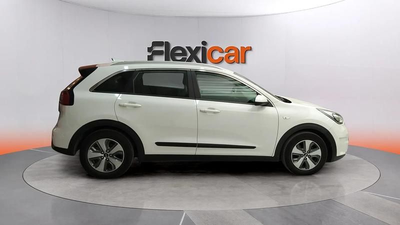 Usado Kia Niro 141 CV (103 kW) 2019 Blanco SUV