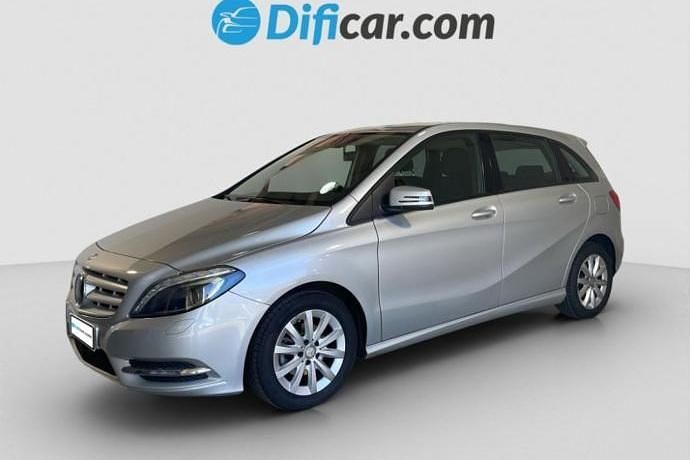 Usado Mercedes B180 110 CV (80 kW) 2014 Monovolumen