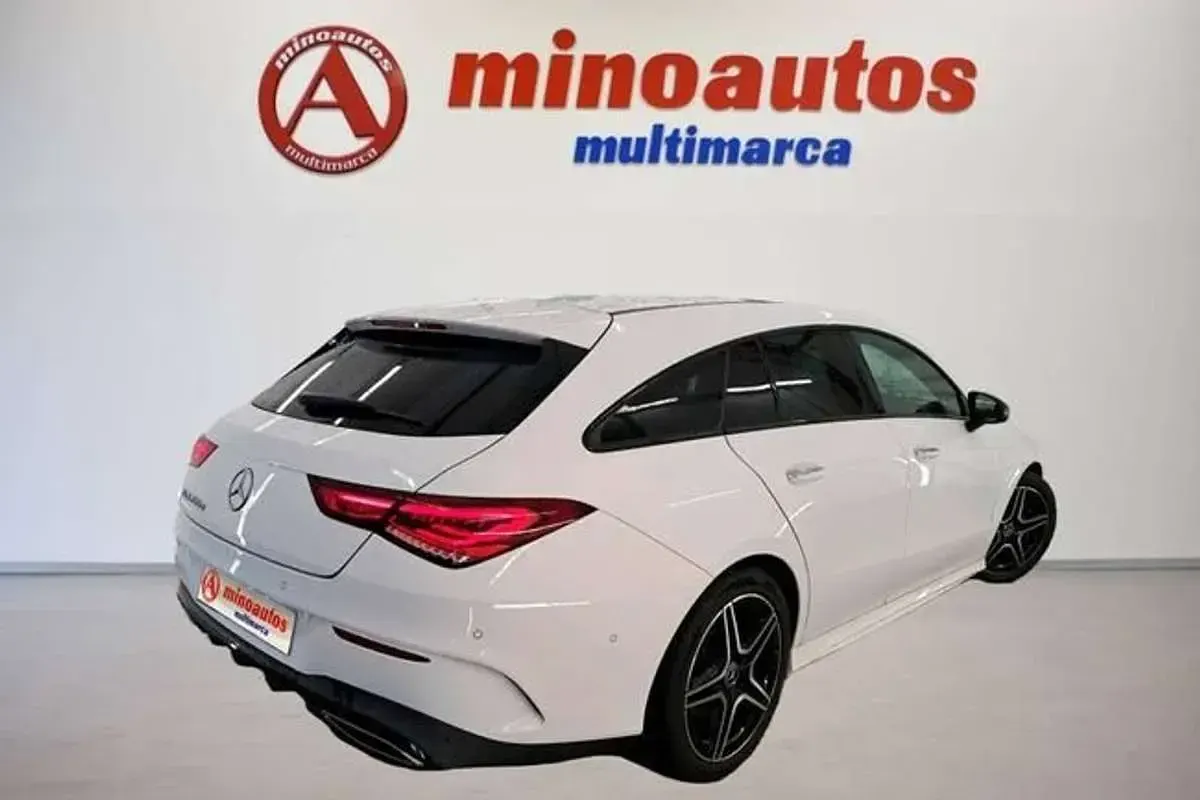 Usado Mercedes CLA200 AMG 150 CV (110 kW) 2020 Blanco Coupe
