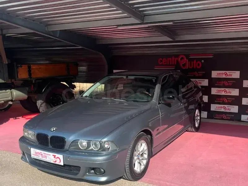 Usado BMW 520 170 CV (125 kW) 2002 Gris / plata Berlina