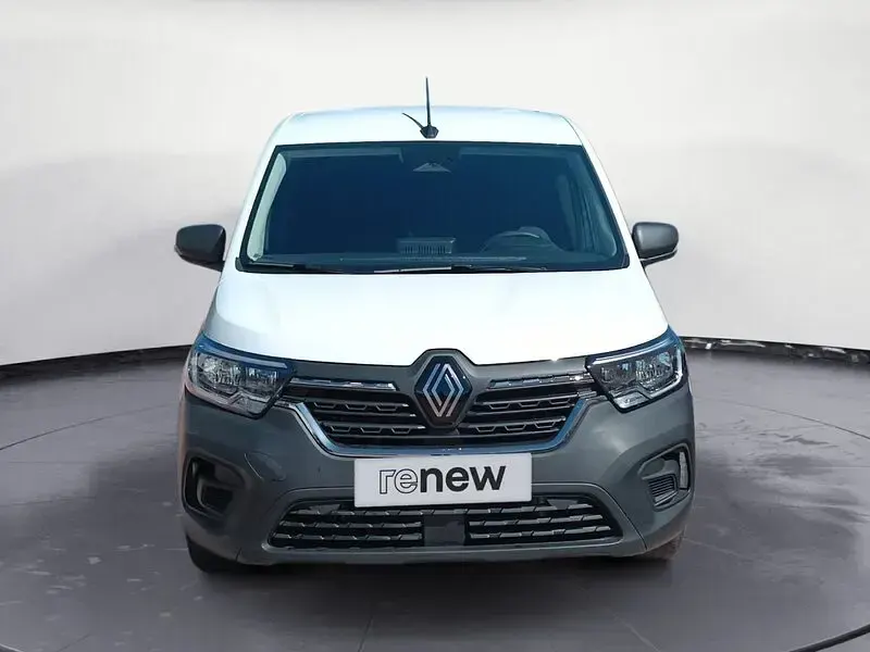 Usado Renault Kangoo 95 CV (69 kW) 2025 Blanco Monovolumen