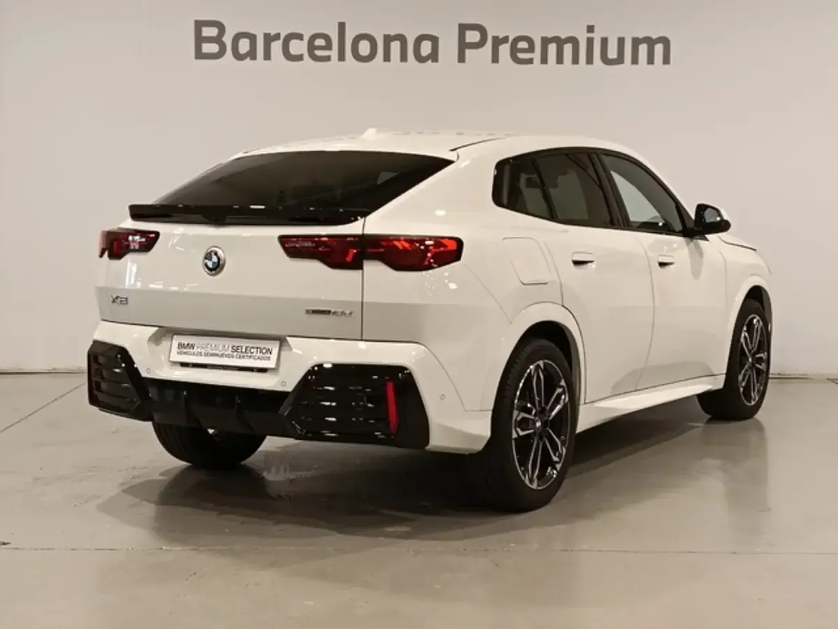 Usado BMW X2 Comfort Edition 150 CV (110 kW) 2025 Blanco SUV