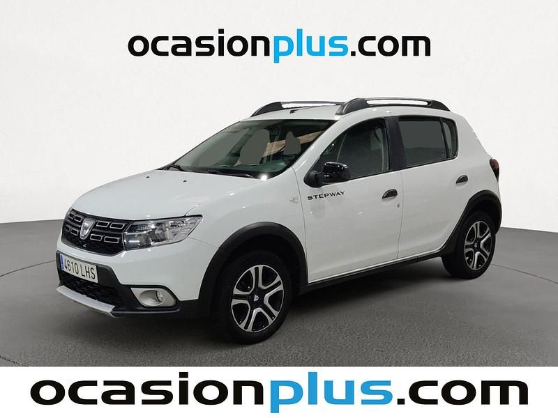 Blanco Usado 2020 Dacia Sandero Stepway Utilitario | 14.537 € (Un poco caro) - Imagen 1/4