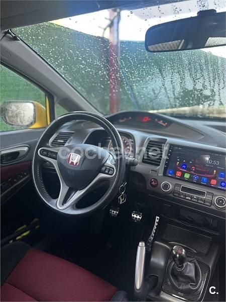 Usado Honda Civic Type R 200 CV (147 kW) 2004 Amarillo Berlina