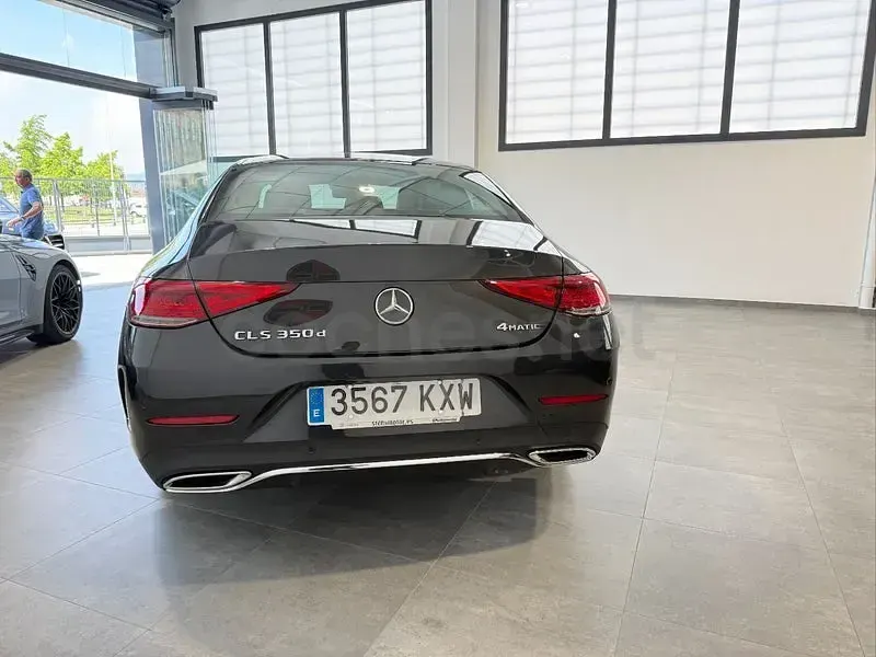 Usado Mercedes CLS350 286 CV (210 kW) 2019 Negro Berlina