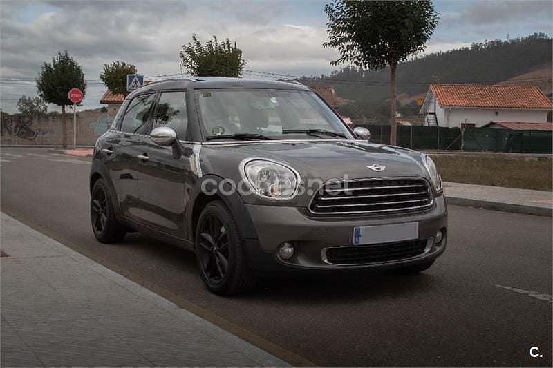 Gris / plata Usado 2013 Mini Cooper D Countryman SUV | 11.900 € (Precio justo) - Imagen 1/4