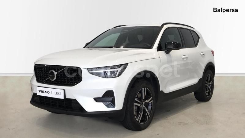 Blanco Usado 2024 Volvo XC40 Plus SUV | 35.990 € (Precio justo) - Imagen 1/4