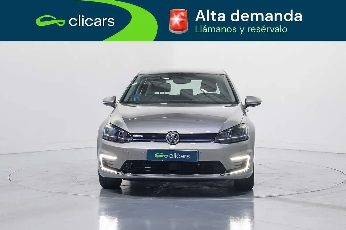 Usado VW e-Golf 100 kW (136 CV) 2020 Plateado Utilitario