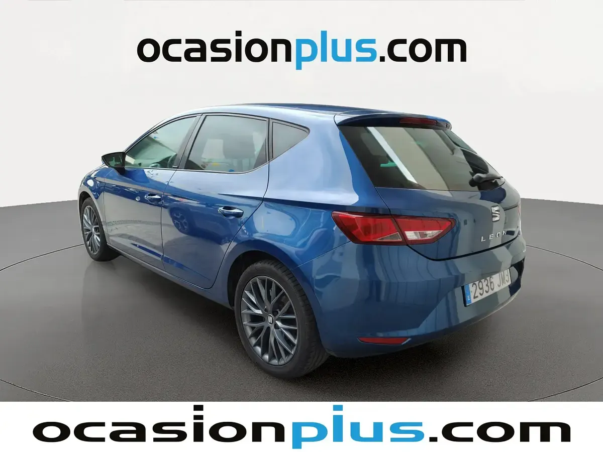 Begagnad Seat Leon CONNECT 110 HK (80 kW) 2016 Blå Halvkombi