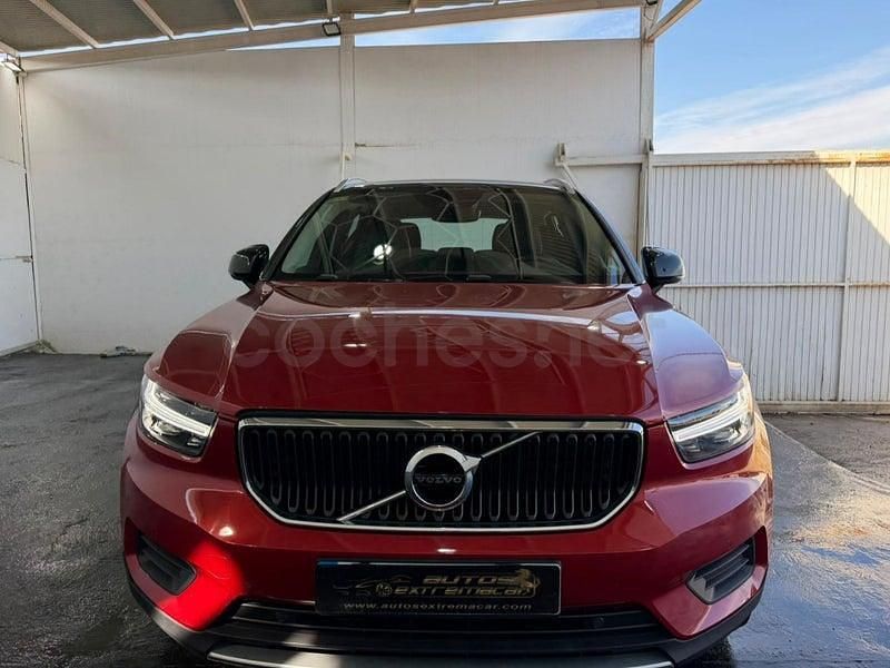 Usado Volvo XC40 Momentum 150 CV (110 kW) 2020 Rojo SUV