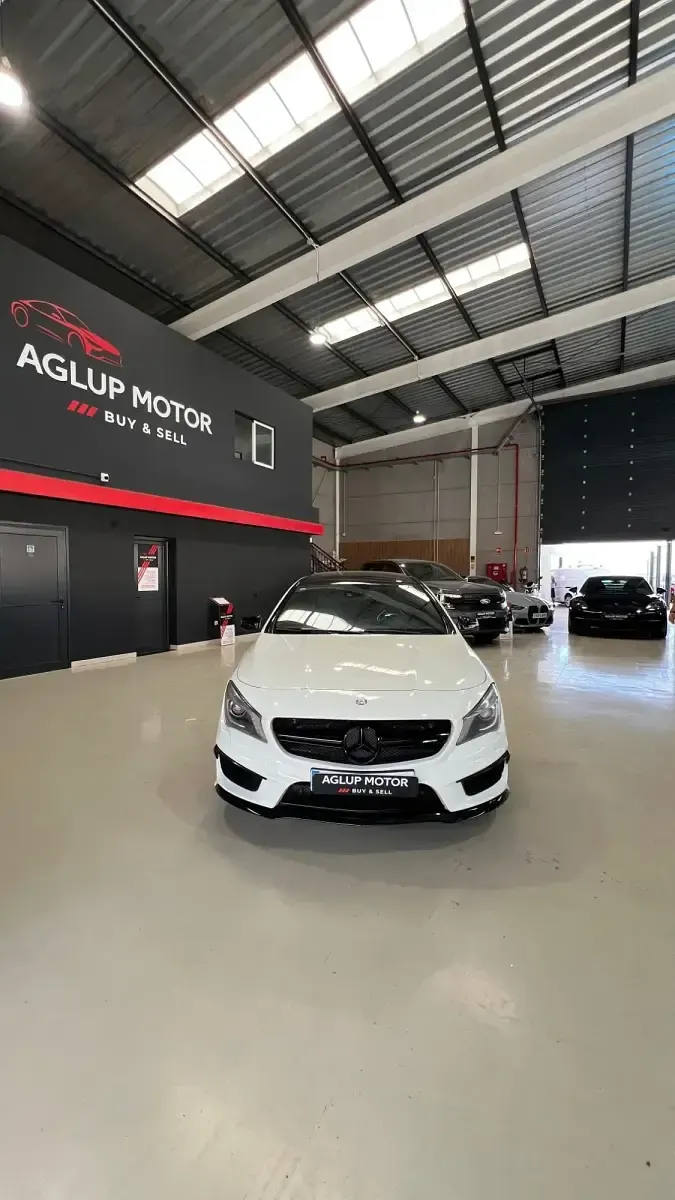 Usado Mercedes CLA45 AMG AMG 381 CV (280 kW) 2016 Blanco Coupe