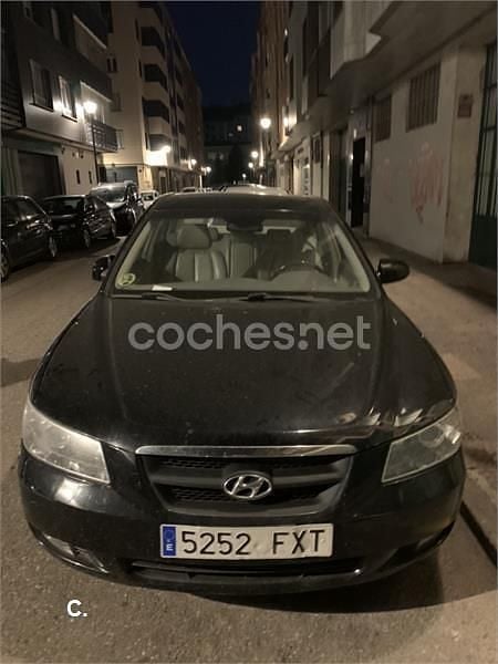 Negro Usado 2007 Hyundai Sonata Comfort Berlina | 3600 € (Precio justo) - Imagen 1/1