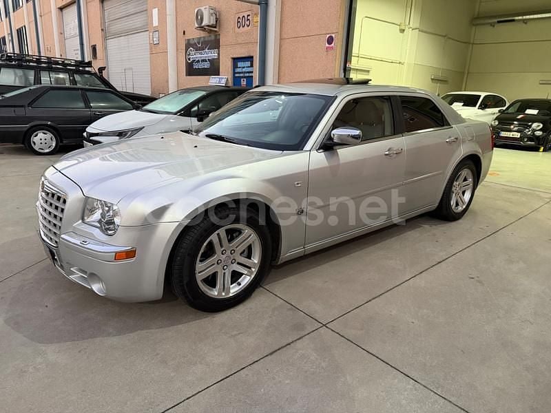 Usado Chrysler 300C Executive 218 CV (160 kW) 2008 Gris / plata Berlina