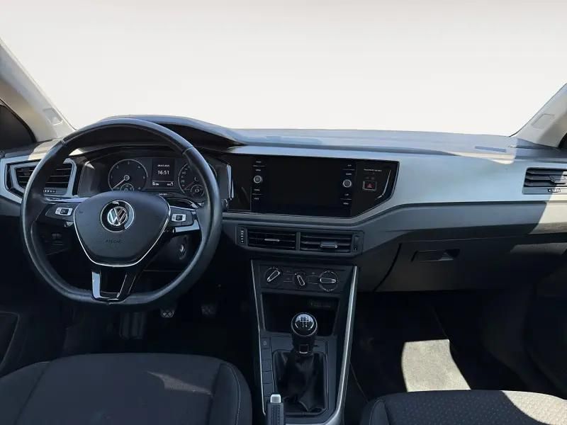 Usado VW Polo Advance 95 CV (69 kW) 2019 Blanco