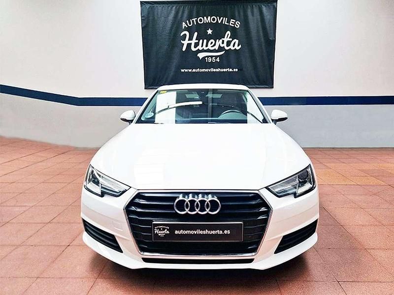 Usado Audi A4 Premium 150 CV (110 kW) 2018 Blanco Berlina